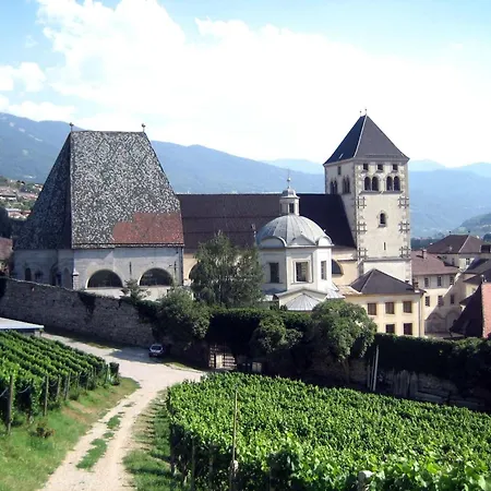 In Neustift With A Storage Нойштіфт-ім-Штубайталь