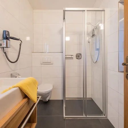 Апартаменти In Neustift With A Storage